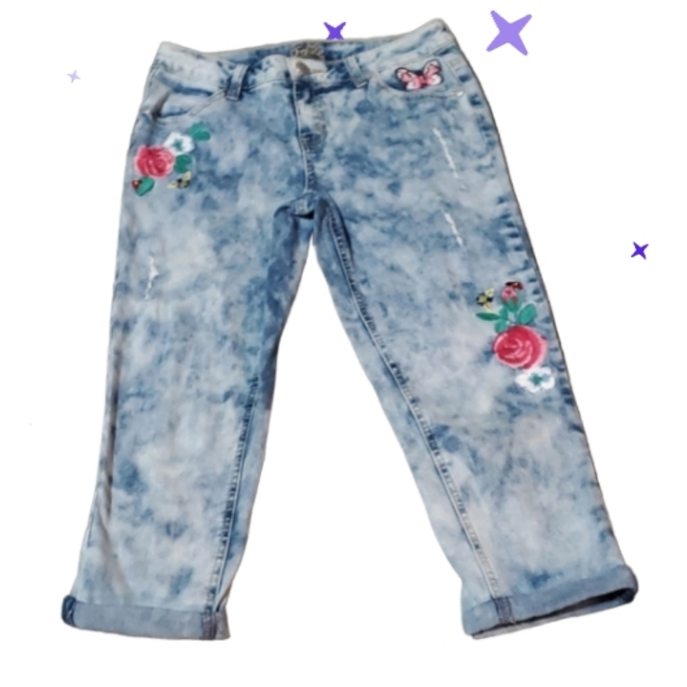 Justice 14 denim embroidered cuffed capris